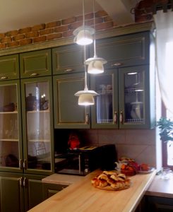 Люстра для кухні